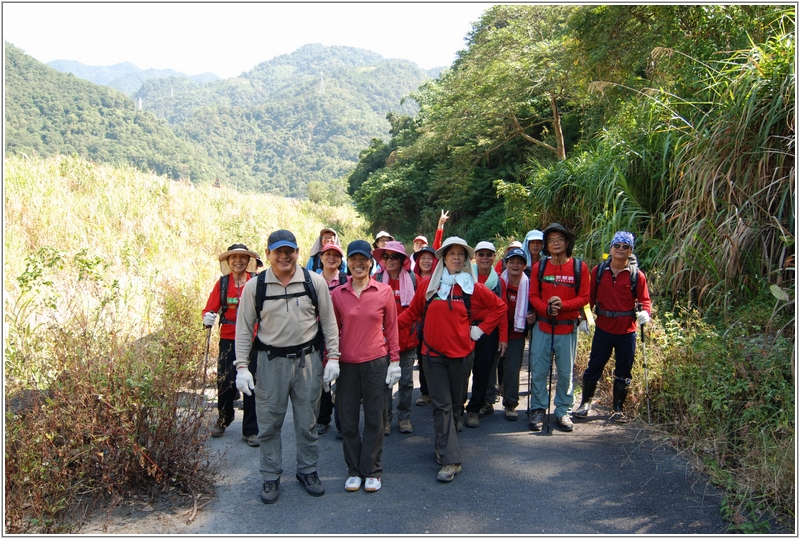 2012-10-07 09-51-59往登山口途中.JPG